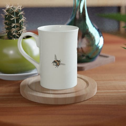 Bee Mug 06